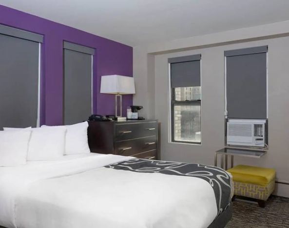 La Quinta Inn & Suites By Wyndham New York City Central Park, New York