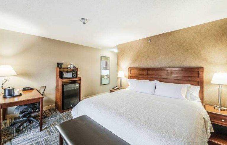Hampton Inn Greenfield, Greenfield