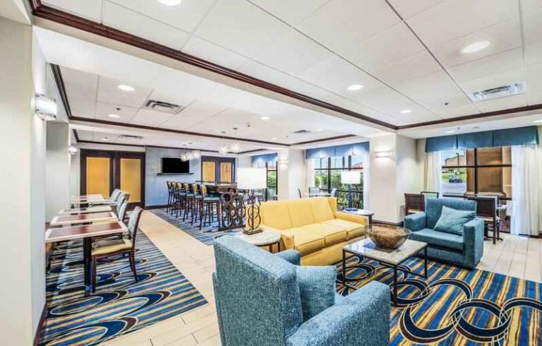 Hampton Inn Greenfield, Greenfield