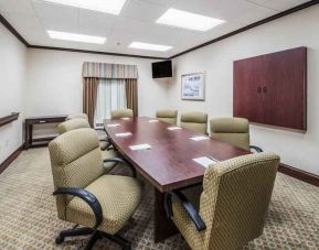 Hampton Inn Greenfield, Greenfield