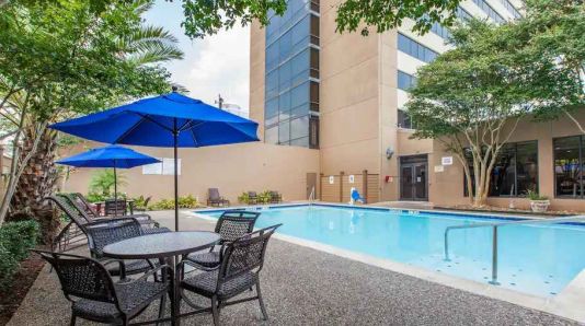 Doubletree By Hilton Houston Medical Center Hotel & Suites, Houston