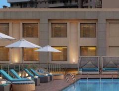 Hotel DoubleTree By Hilton Agra image