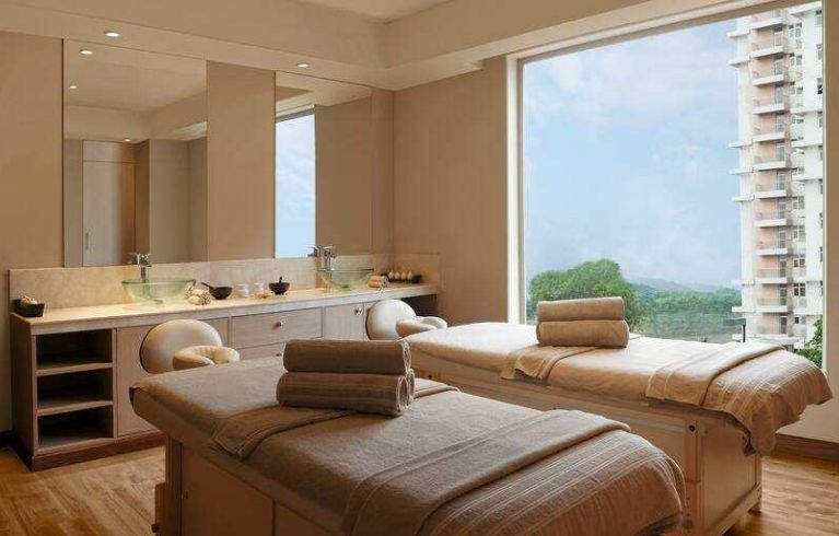 DoubleTree By Hilton Agra, Agra