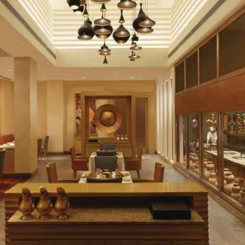 Hotel DoubleTree By Hilton Agra image