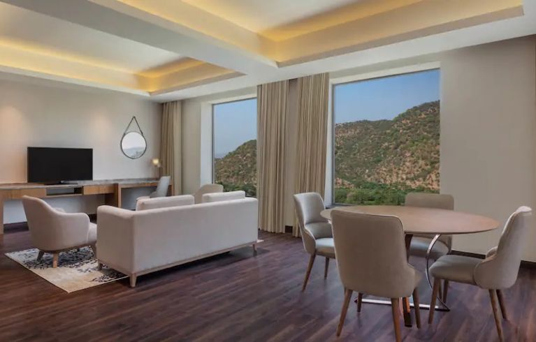DoubleTree By Hilton Jaipur Amer, Jaipur