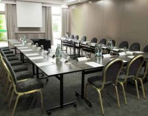 Meeting room with u shape table at the Doubletree by Hilton Glasgow Strathclyde.