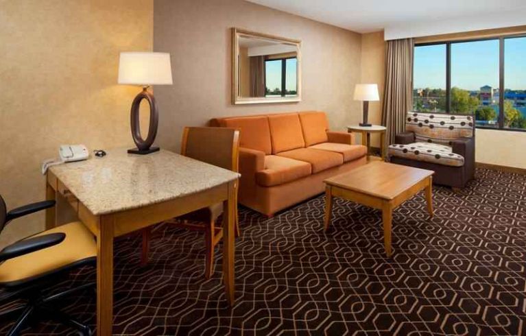 DoubleTree Suites By Hilton Anaheim Resort-Convention Center, Anaheim
