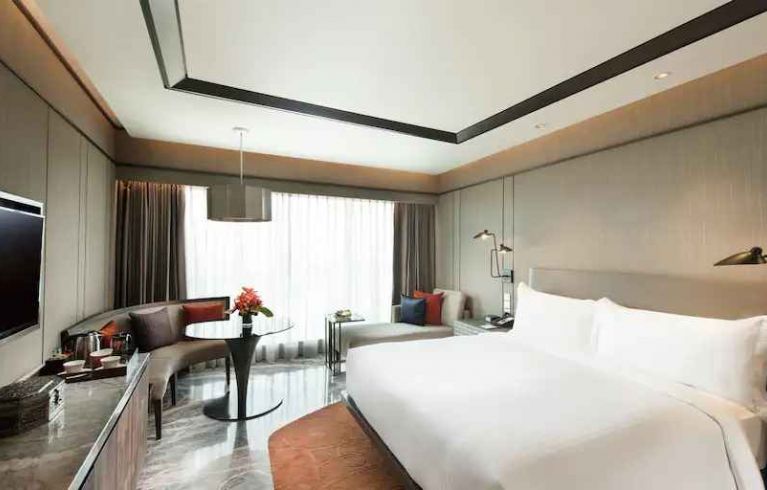 Conrad Bengaluru, Bengaluru