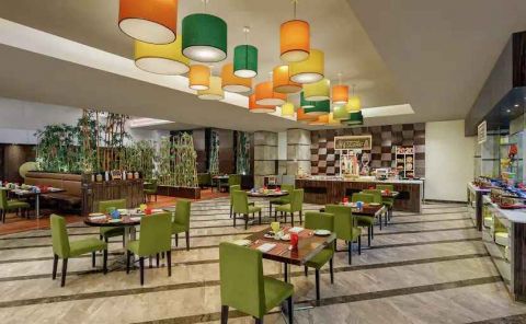 Hotel DoubleTree By Hilton Hotel Gurgaon - New Delhi NCR image
