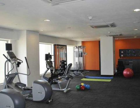 Hotel DoubleTree By Hilton Gurugram Baani Square image