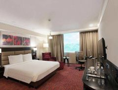 Hotel Hilton Garden Inn New Delhi/Saket image