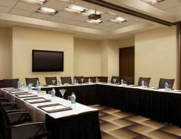 Hilton Garden Inn New Delhi/Saket, New Delhi