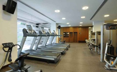 Hotel Hilton Bangalore Embassy GolfLinks image