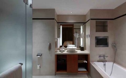 Hotel Hilton Bangalore Embassy GolfLinks image
