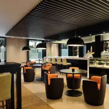Hotel Hilton Bangalore Embassy GolfLinks image