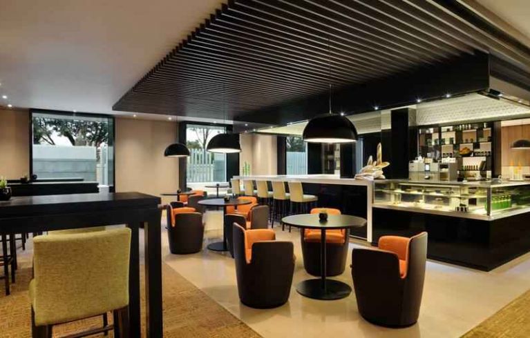 Hilton Bangalore Embassy GolfLinks, Bangalore 