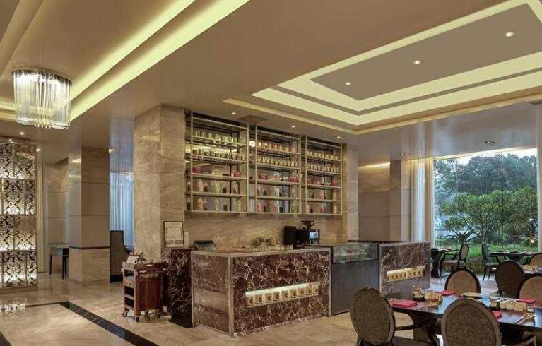DoubleTree Suites By Hilton Bangalore, Bangalore 