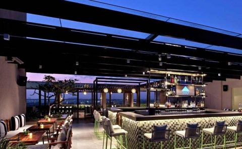 Hotel DoubleTree Suites By Hilton Bangalore image
