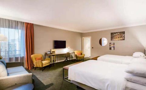 Hotel Hilton Brussels Grand Place image