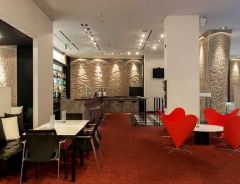 Hotel Hilton Madrid Airport image
