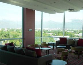 Lobby workspace at the Hampton by Hilton - Valledupar.