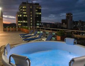 Outdoor pool at the Hampton by Hilton Bucaramanga