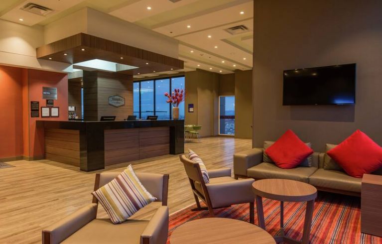 Hampton By Hilton Bogota Airport, Bogota
