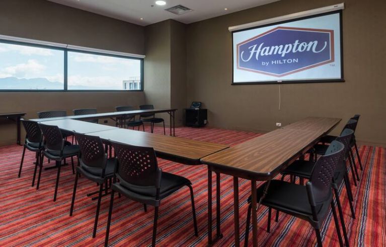 Hampton By Hilton Bogota Airport, Bogota