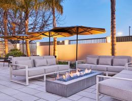 AC Hotel By Marriott Pleasanton, Pleasanton