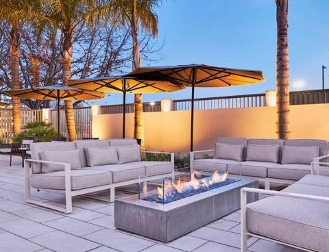 Hotel AC Hotel By Marriott Pleasanton image