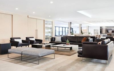 Lobby workspace at the AC Hotel By Marriott Pleasanton.