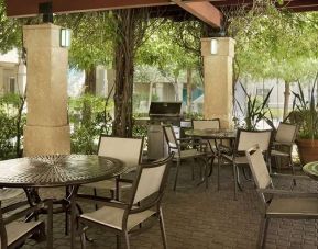 Seating area suitable for co-working at the Hyatt House Pleasanton.