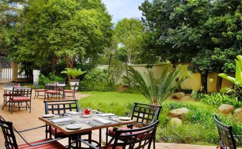 Hotel Hilton Sandton image