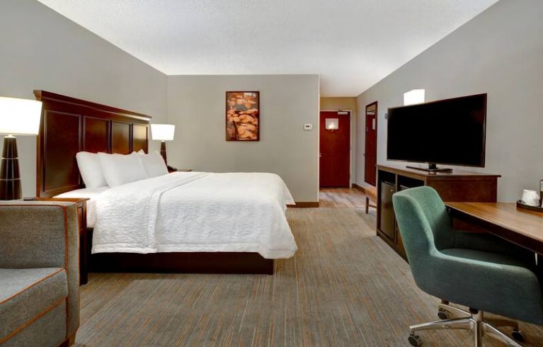 Hampton Inn & Suites Alexandria-Old Town Area South, Alexandria