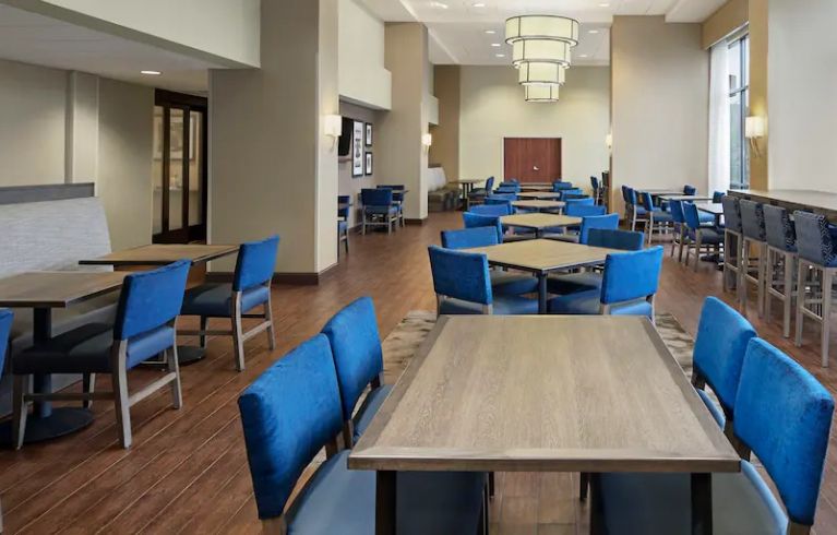 Hampton Inn & Suites Alexandria-Old Town Area South, Alexandria