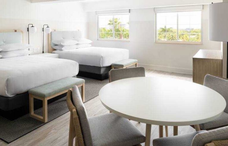 Hampton By Hilton Grand Cayman Seven Mile Beach, Grand Cayman