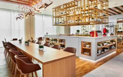 Seating area suitable for co-working at the Hilton Garden Inn Erzurum.