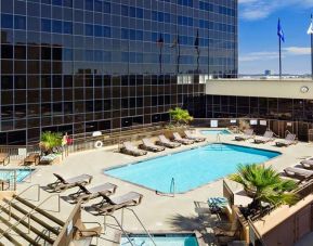 Outdoor pool area suitable for co-working at Hilton Los Angeles Airport.