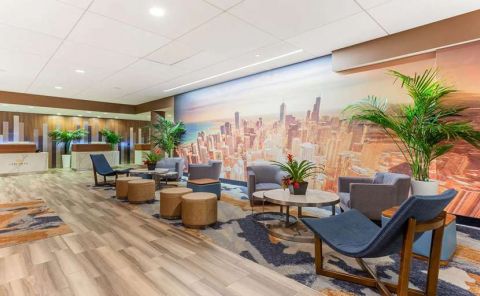 Hotel La Quinta Inn & Suites By Wyndham Chicago Downtown image