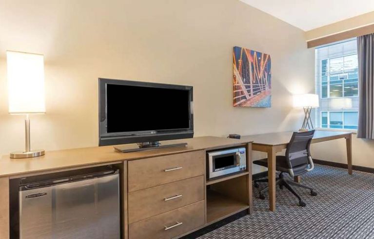 La Quinta Inn & Suites By Wyndham Chicago Downtown, Chicago