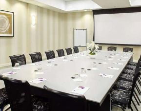 Meeting room with u shape table at Hyatt Place Miami Airport East.