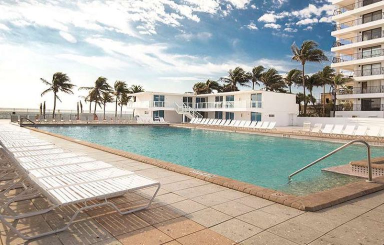 New Point Miami, Miami Beach