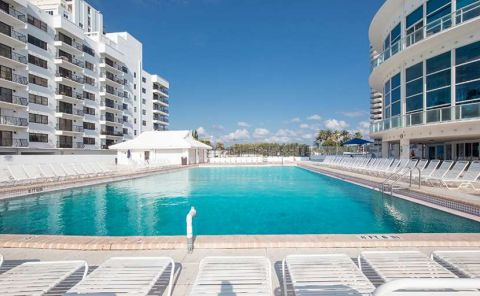 Hotel New Point Miami image