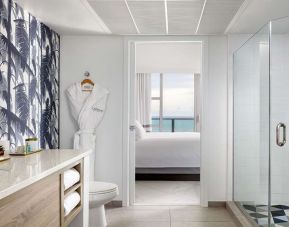 Guest bahroom at Cadillac Hotel & Beach Club, Autograph Collection.