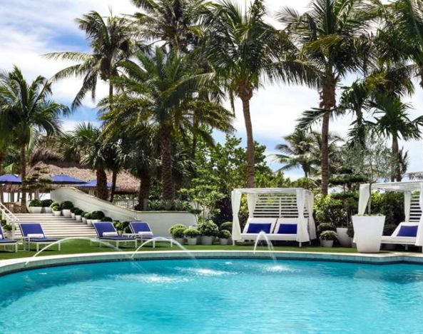 Pool area at Cadillac Hotel & Beach Club, Autograph Collection.