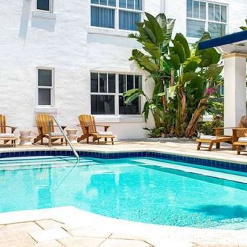 Hotel Blue Moon Hotel image