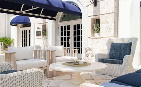 Hotel Blue Moon Hotel image