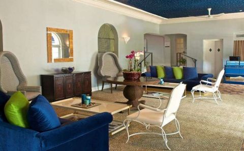 Hotel Blue Moon Hotel image