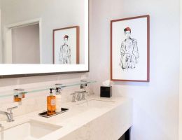 Le Montrose, Los Angeles