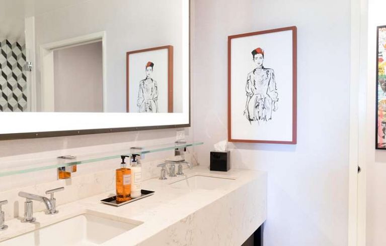 Le Montrose, Los Angeles
